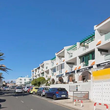 Beachfront 1br With Balcony, Pool & Parking Ancla Apartment Callao Salvaje