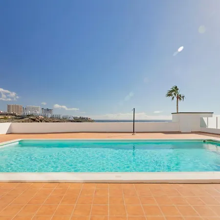 Beachfront 1br With Balcony, Pool & Parking Ancla Apartment Callao Salvaje
