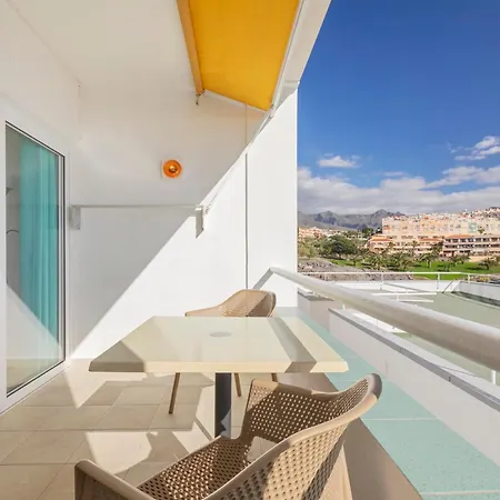 Beachfront 1br With Balcony, Pool & Parking Ancla Apartment Callao Salvaje