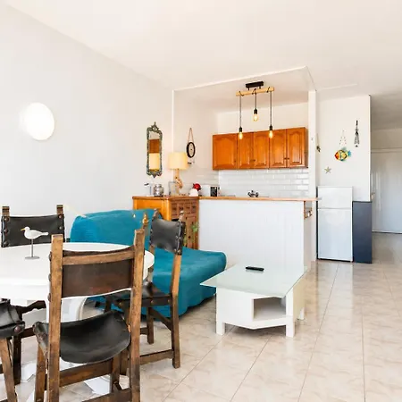 Apartment Beachfront 1br With Balcony, Pool & Parking Ancla By Aqua Vista Tenerife