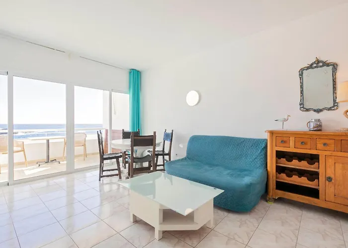 Beachfront 1br With Balcony, Pool & Parking Ancla Callao Salvaje