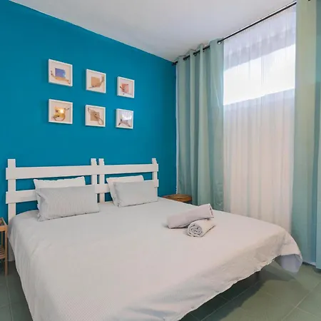 Apartmán Beachfront 1br With Balcony, Pool & Parking Ancla Callao Salvaje