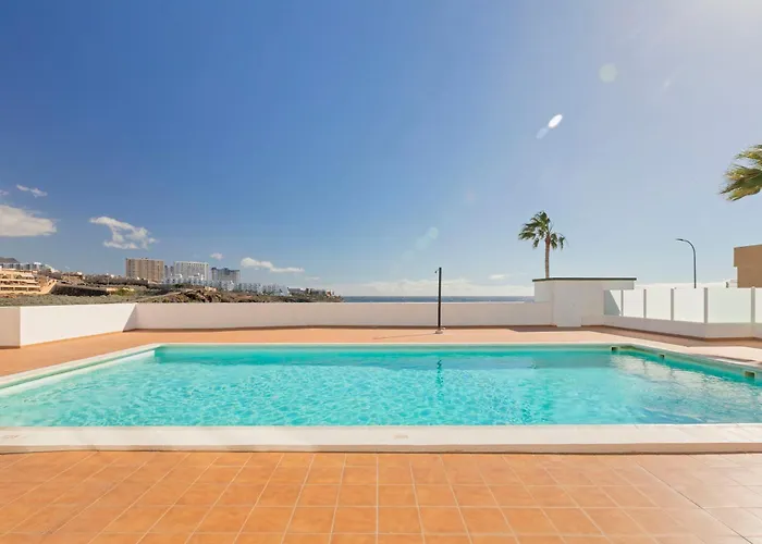 Beachfront 1br With Balcony, Pool & Parking Ancla Apartmán Callao Salvaje